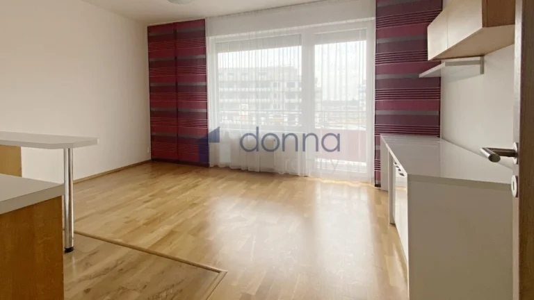 Pronájem bytu 1+kk/L, 33m2, Pavla Beneše, Praha 9 - Letňany,
