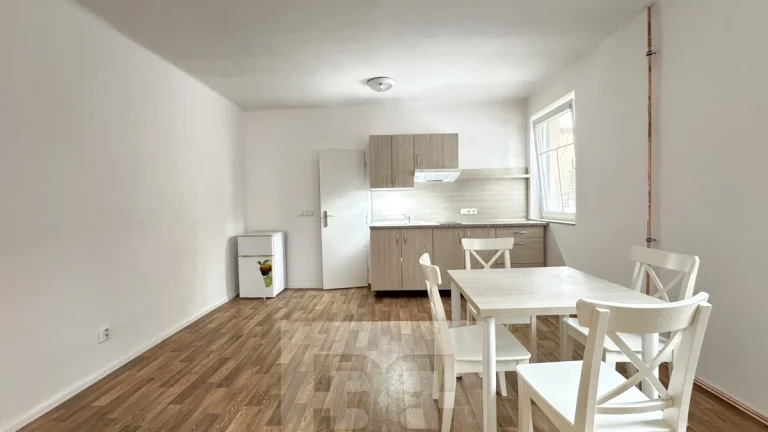 Pronájem byty 3+kk, 70 m2 - Zlín, ev.č. N07867