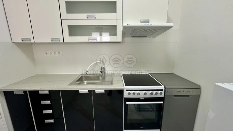 Pronájem bytu 2+kk, 43 m², Vochov
