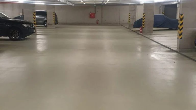 Prenajmem garážové státie v Petržalke v bytovom dome Albero