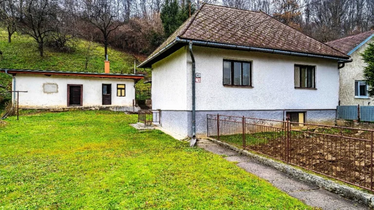 3-izbový rodinný dom – GIRALTOVCE- ZNÍŽENÁ CENA