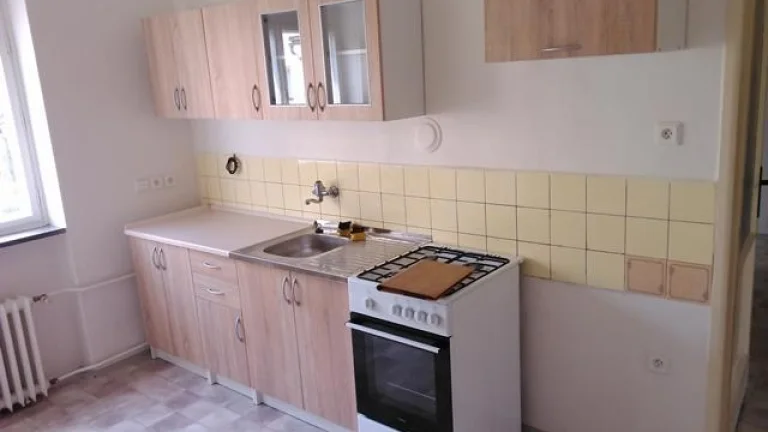 Pronájem cihl.bytu 1+1 45 m2 u vlak.nádraží