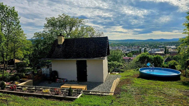 Prodej zahrady v zahrádkářské kolonii – Ovčí vrch