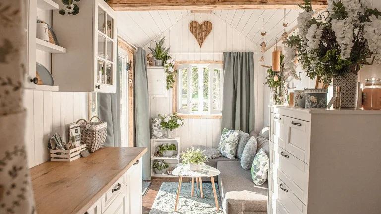 Prodej chaty - Tiny House - na samotě (24 m2), Třebel u Čer