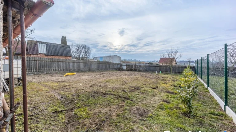 Prodej stavebního pozemku - 671 m2, ev.č. 100019-1