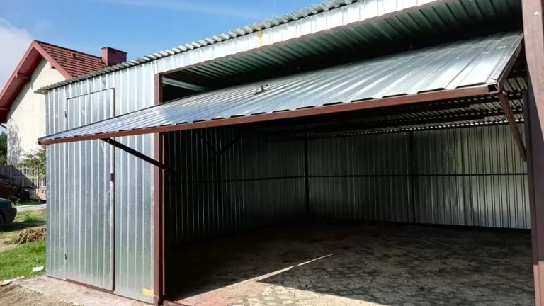 PLECHOVÁ GARÁŽ 5 x6m + VSTUPNÉ DVERE