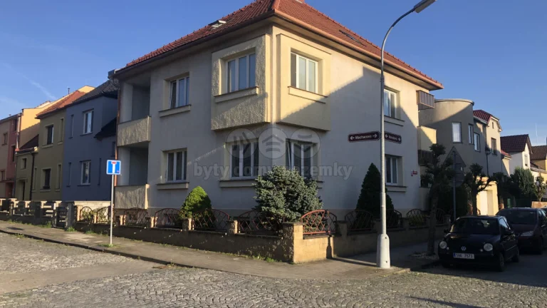 Prodej rodinného domu, 294 m², Přerov, ul. Nerudova