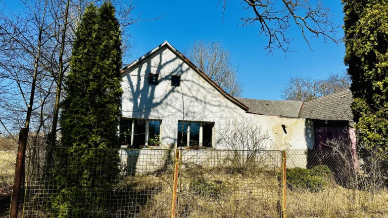 Prodej chalupy, 2742 m², Černovice, Dobešov