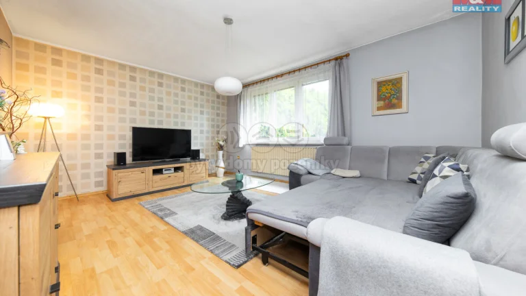 Prodej rodinného domu 195 m2, pozemek 646 m2, Starovičky