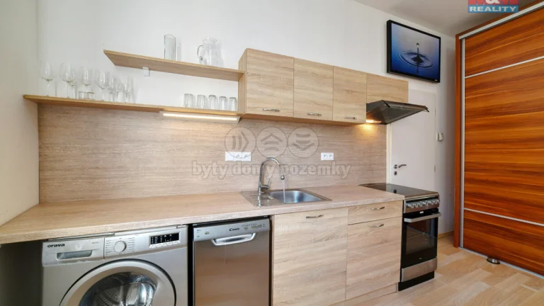 Pronájem bytu 1+1, 29 m², Mariánské Lázně, ul. Žižkova