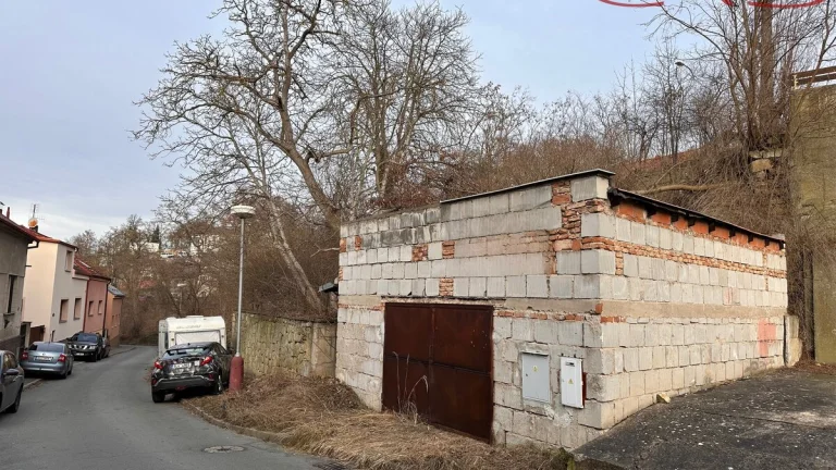 Garáž 52 m2 - Mladá Boleslav, ev.č. 00362