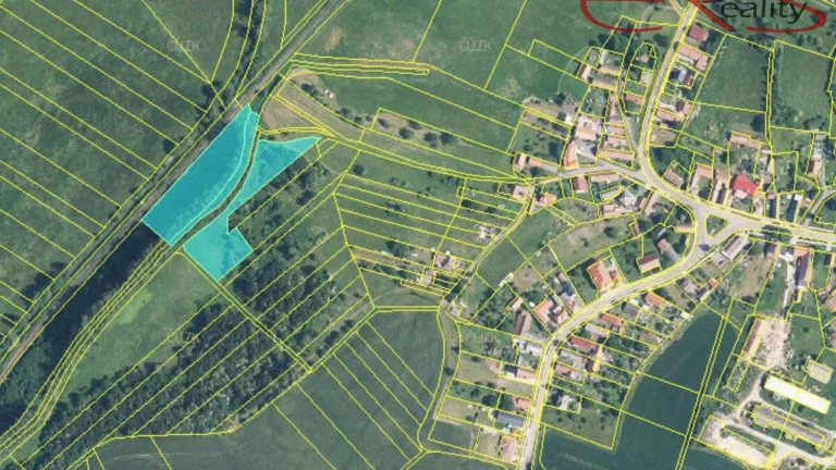 Zemědělská půda 12 012 m2, Smidary, okr. Hradec Králové