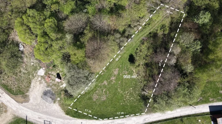 Predaj stavebného pozemku 955 m2 v Čadci