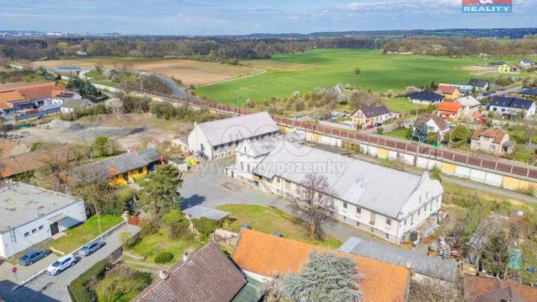 Prodej komerčního objektu, 3398 m², Starý Kolín