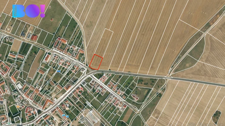 Prodej stavebního pozemku, 1900 m², Zvěrkovice, okres Třebíč