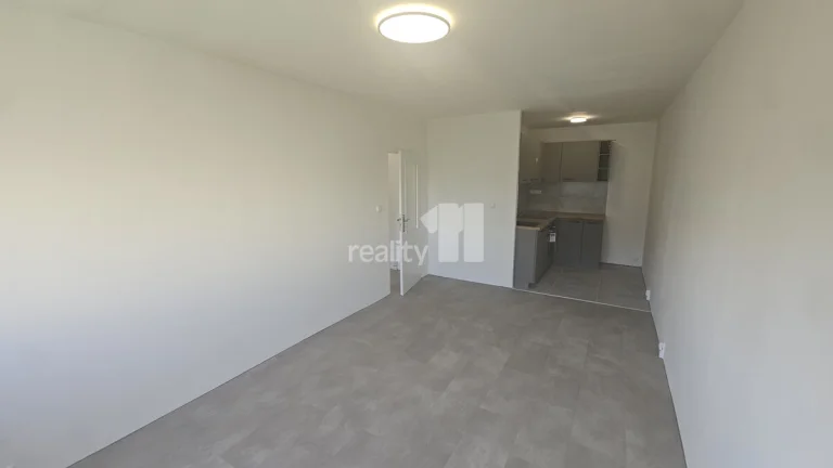 Pronájem bytu 2+kk, 43 m2, Květnového vítězství, Praha