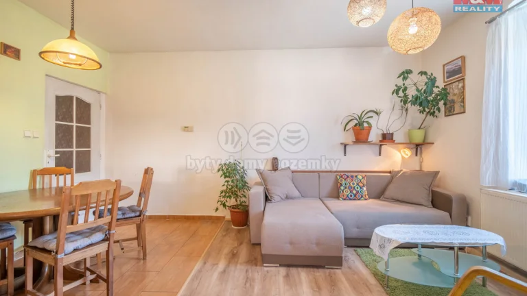 Prodej rodinného domu 3+1, 216 m², Kladno, ul. Jeronýmova
