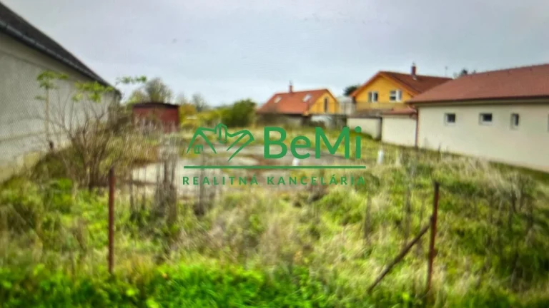 Predaj stavebný pozemok - Levice časť Kalinčiakovo ( 050-1