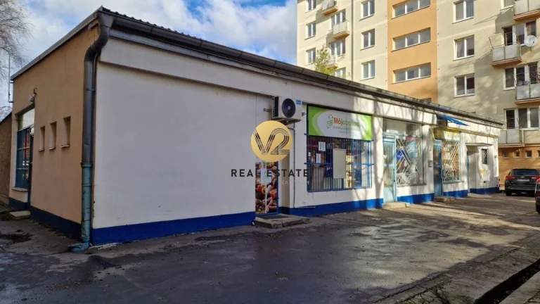 Na PREDAJ budova 170m2 vhodné na ambulancie, firmu, obchod
