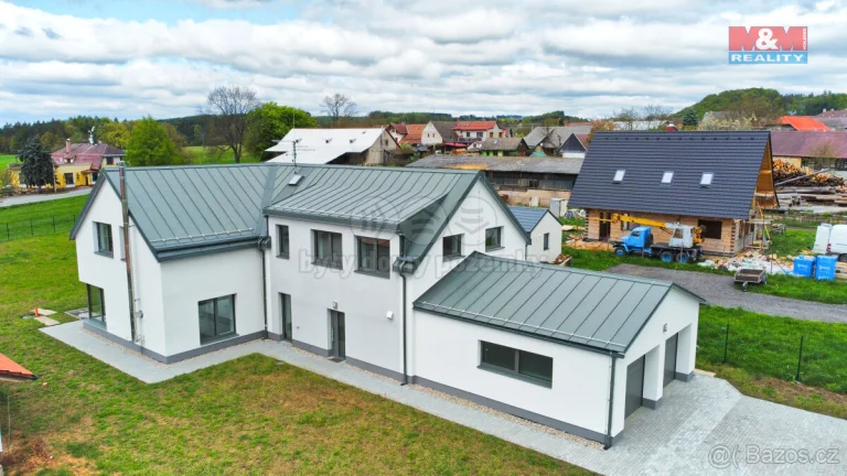 Prodej rodinného domu, 256 m², Vřesník