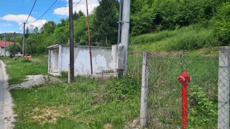 Prenájom 600 m² Divina