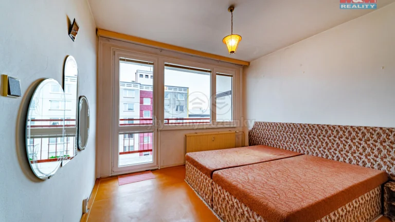 Prodej bytu 4+1, 80 m², Planá, ul. Bohušova