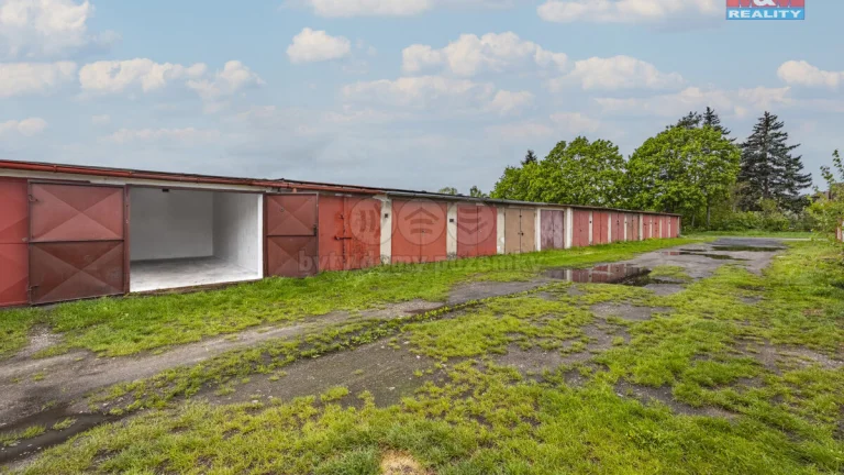 Prodej garáže, 18 m², Hradec Králové