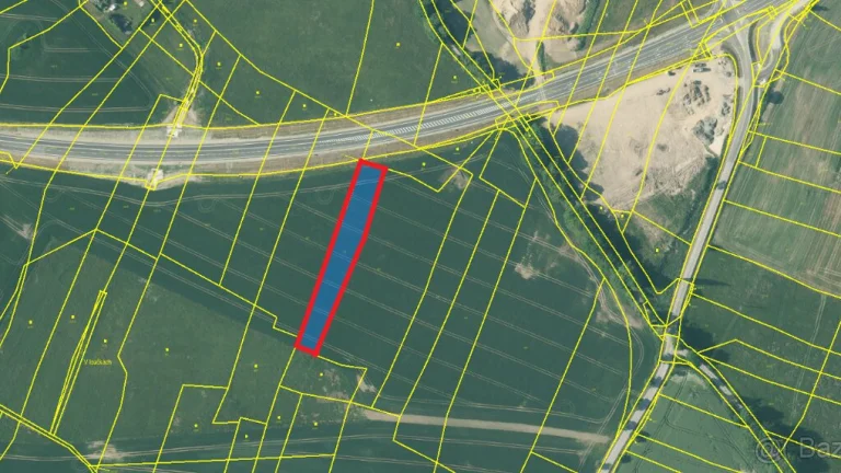 Prodej podílu id. 1/2 na orné půdě 2985 m2 u Stráže nad Nežá