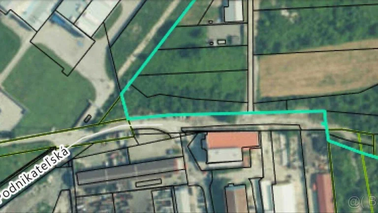POZEMOK 3230 m2 v PRIEMYSELNEJ časti, PODNIKATEĽSKÁ ul., KOŠ
