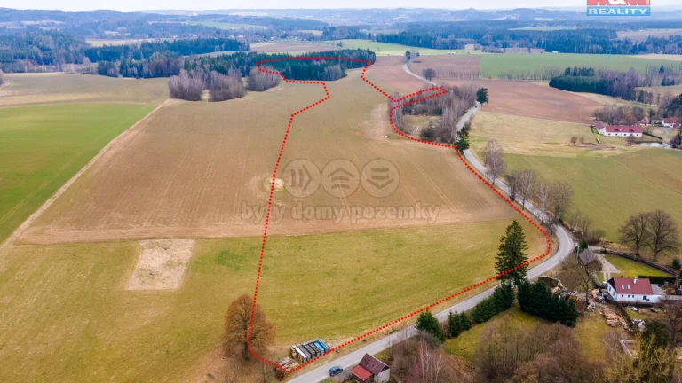 Prodej souboru pozemků, 108437 m², Vysočina