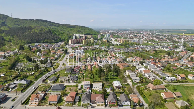 Predaj | Pozemok vhodný na výstavbu rodinného domu Malé Uhe