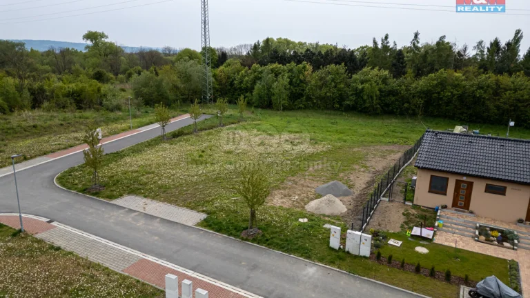 Prodej pozemku k bydlení, 1232 m², Olomouc, Chomoutov