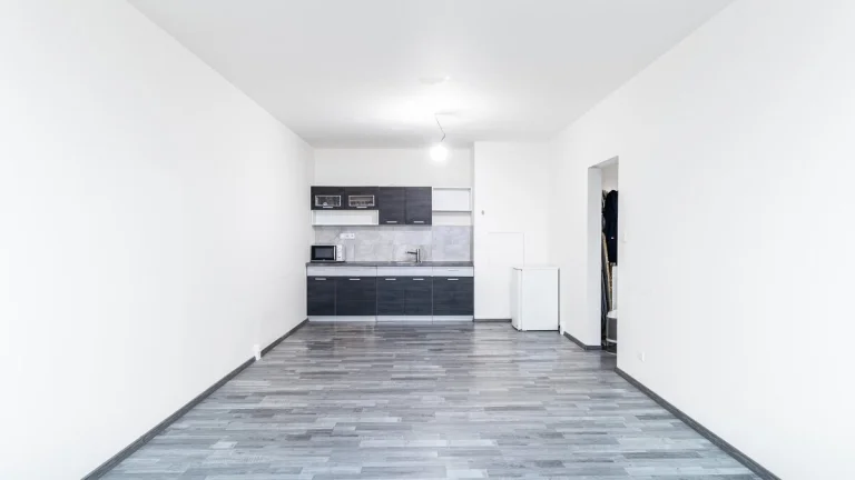 Prodej byty 3+kk, 75 m2 - Praha - Troja, ev.č. LS119