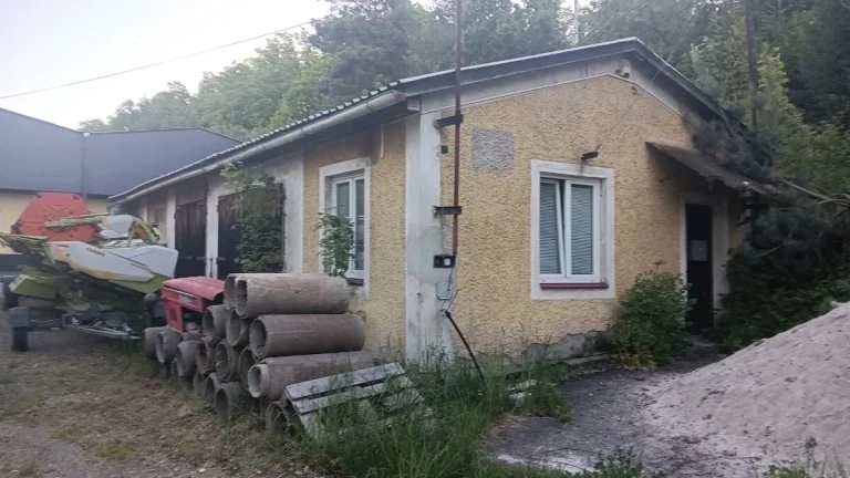Prodám skladovací prostor, garáž