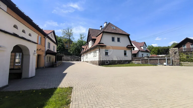 Prodej bytu 2+1, 52 m², Černý Důl