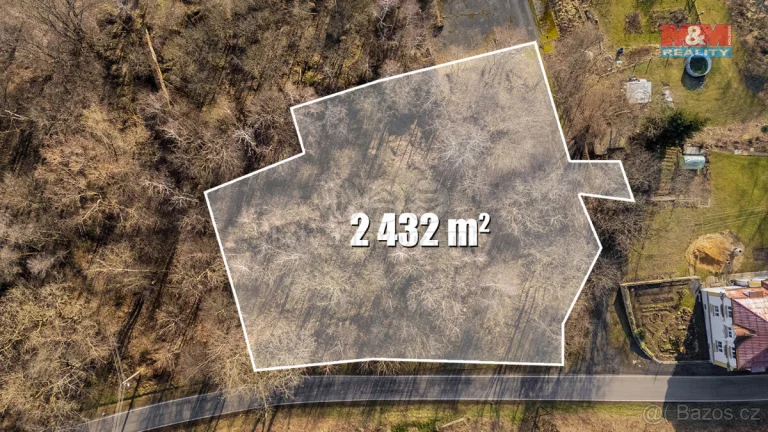 Prodej komerčního pozemku, 2432 m², Černousy