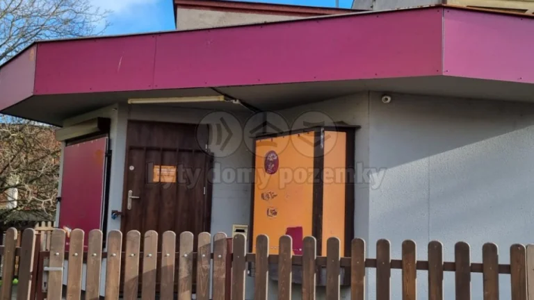 Pronájem obchod a služby, 18 m², Český Těšín, ul. Nádražní