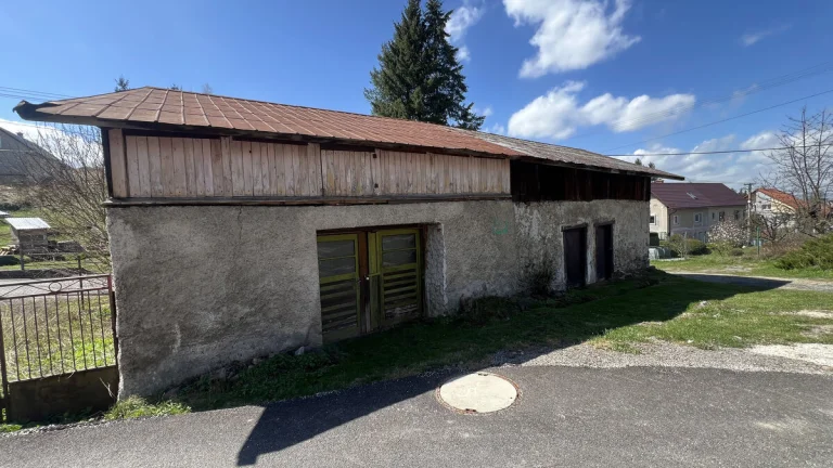 Na predaj pozemok v obci Horná Štubňa