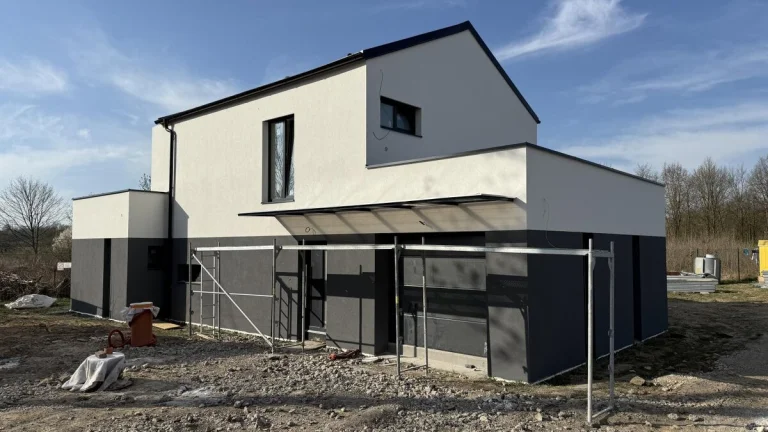 Prodej rodinného domu 150 m, pozemek 700 m