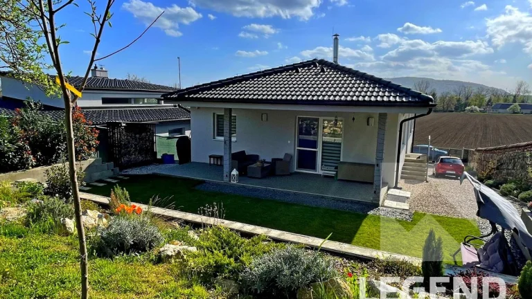 Krásna novostavba drevodomu 4i+1 v Dolnom Srní - 874m2