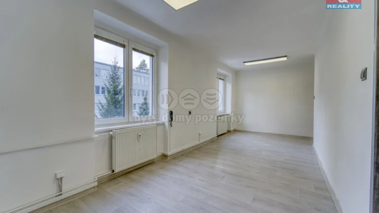 Pronájem kanceláře, 42 m², Plzeň, ul. Zikmunda Wintra
