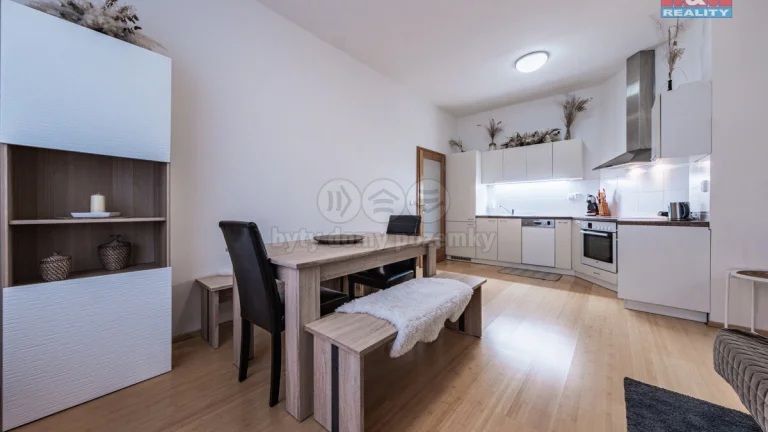 Pronájem bytu 3+kk, 102 m², Praha, ul. Žitná
