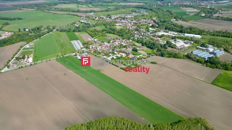 Nehnuteľnosť Dunajský Klátov - Na predaj investičný pozemok