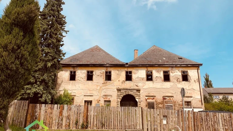Prodej historického objektu + pozemek 1753 m2, Žihle