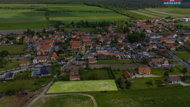 Prodej pozemku k bydlení, 2292 m², Konětopy