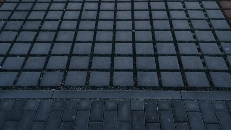 Pronájem parkovacího stání UH Zahrádky
