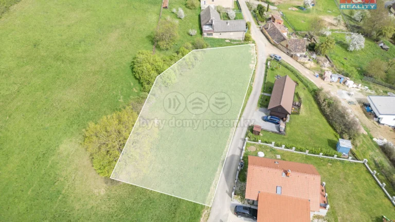 Prodej pozemku k bydlení, 1550 m², Měňany