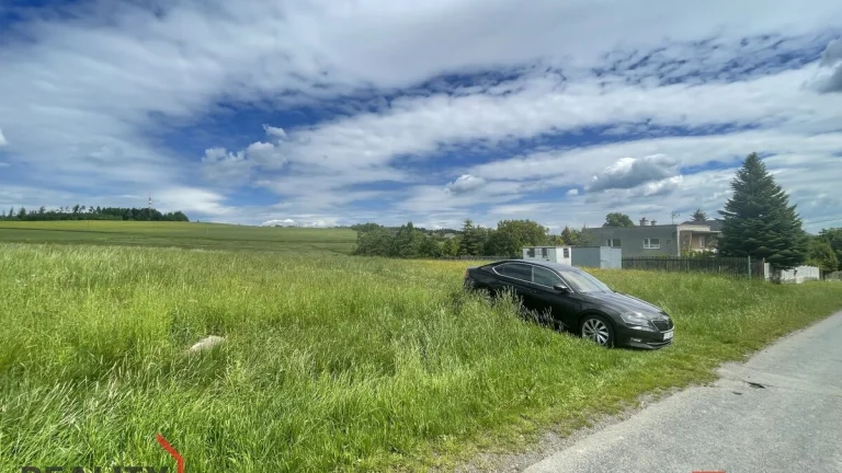 Prodej, pozemky/bydlení, 878 m2, Hlubočec , Opava [ID 70267]