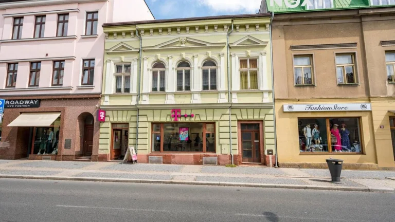 Prodej komerční Činžovní dům, 440㎡