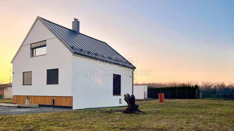 Prodej obchod a služby, 250 m²